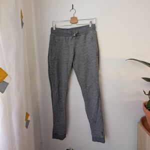 Uniqlo Women's Heather Gray Jogger Pants